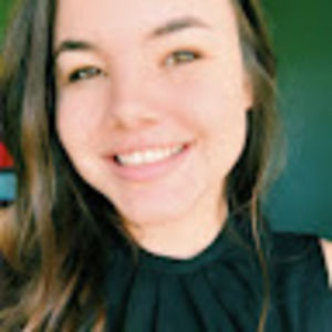 Meet your Posher, Claudia